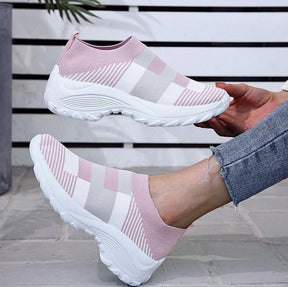 Tenis feminino confortavel - Cora