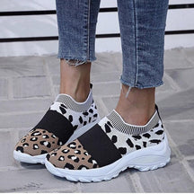 Tenis feminino confortavel - Cora